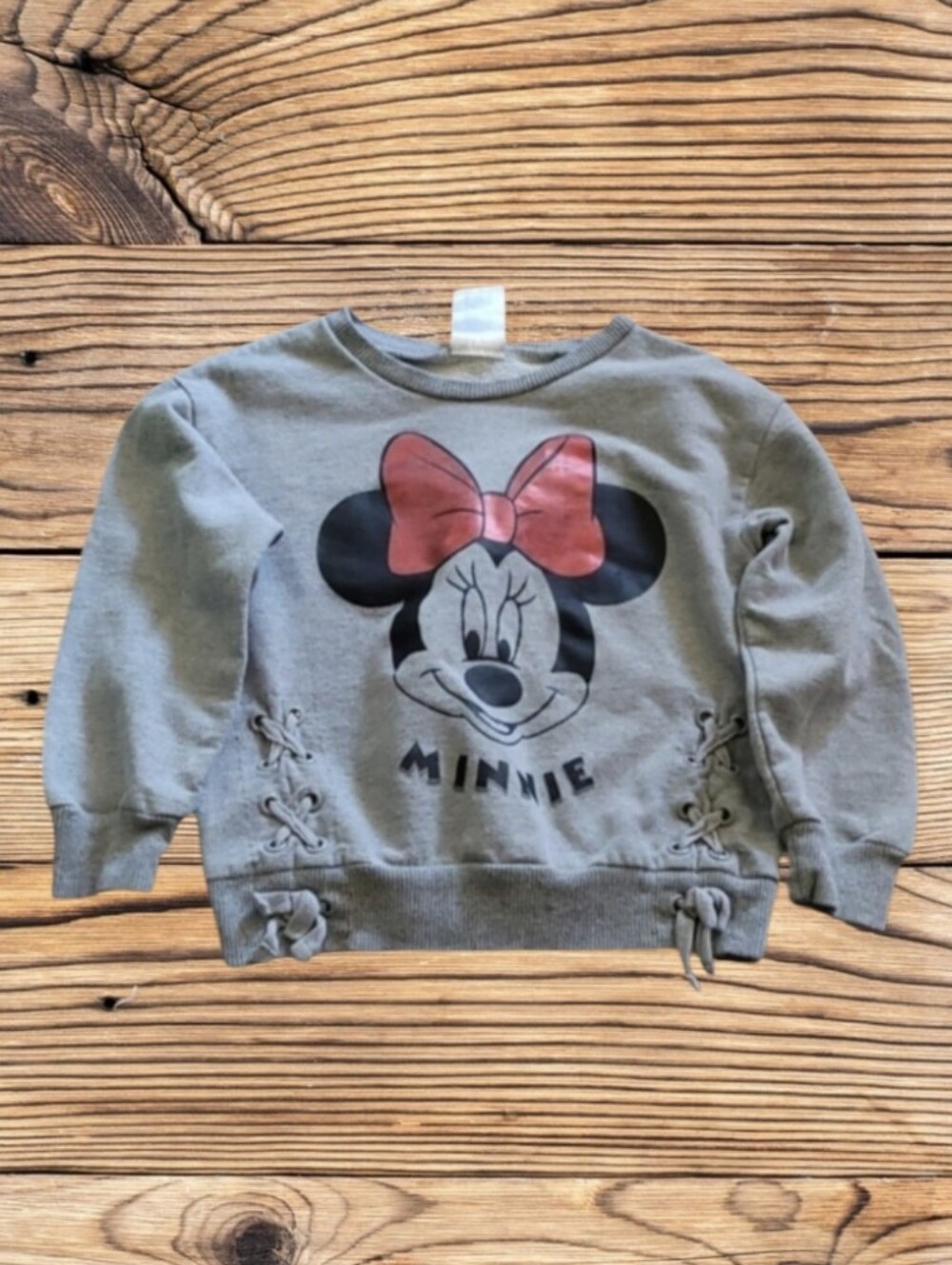 DISNEY JUNIOR MINNIE SWEATSHIRT SIZE 4T